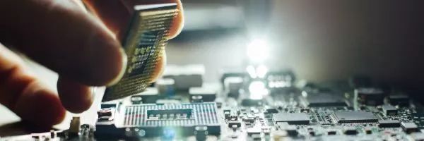 超越編程 計算機集成與信息系統，一個隱藏在STEM中的戰略樞紐